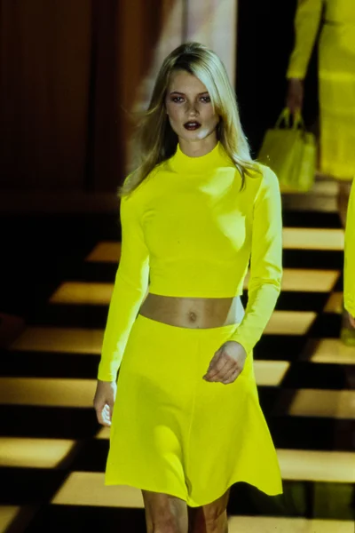 Look 34